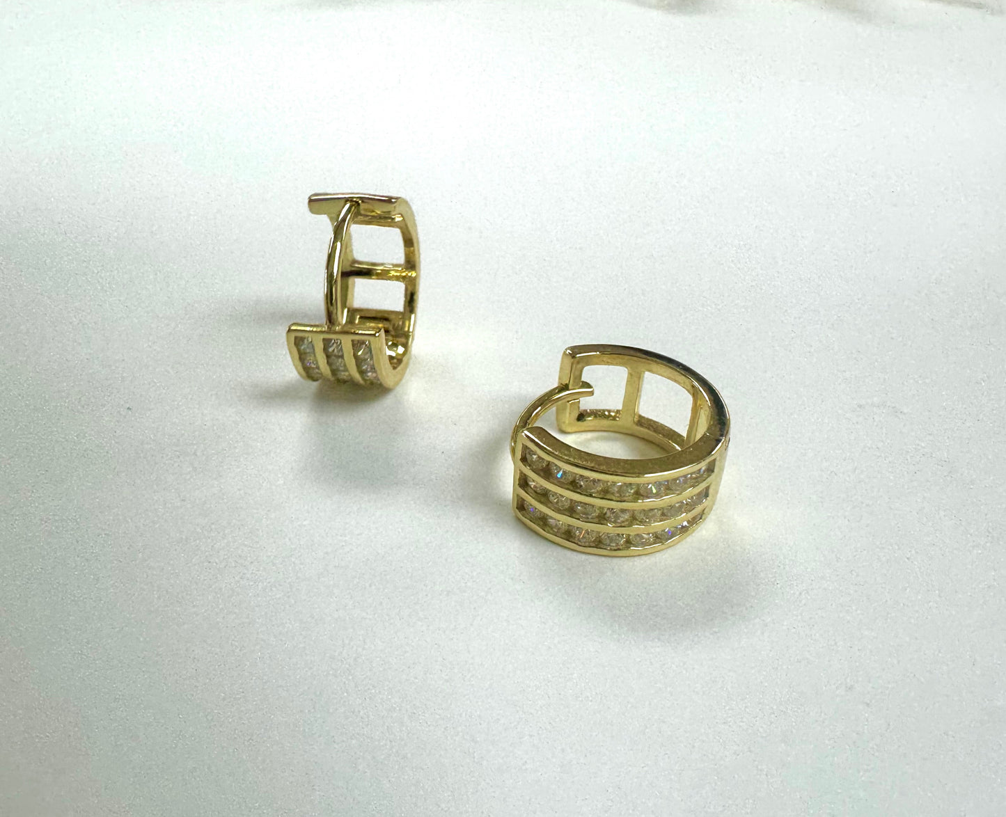 Pendiente Triple diamante