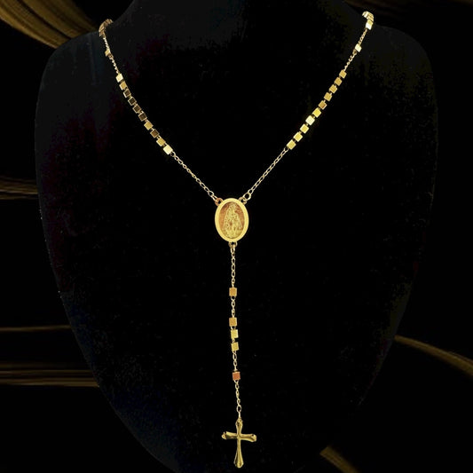 Rosario Oro sobre S.S. Unisex