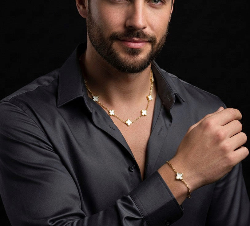 Conjunto de Collar y Pulsera de Trébol- Unisex 

tamano 18'  color oro