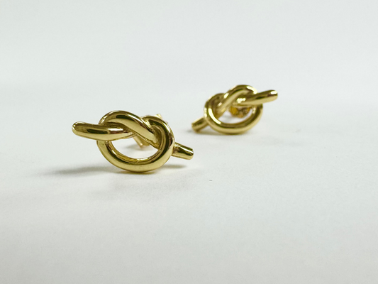 Nudo Dorado